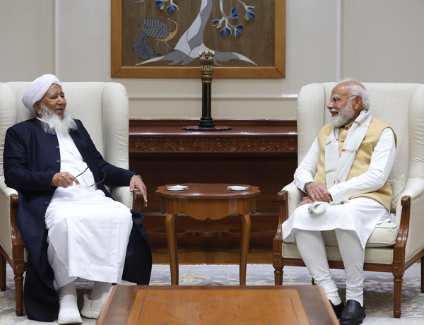 കാന്തപുരം പ്രധാനമന്ത്രിയുമായി  ചർച്ച നടത്തി  ഭാരതത്തിൽ മുസ്‌ലിംകൾക്ക് യാതൊരു പ്രയാസവുമില്ല  Kanthapuram discusses with Prime Minister says Muslims have no problems in India कांथापुरम ने प्रधानमंत्री से चर्चा की कहा कि भारत में मुसलमानों को कोई समस्या नहीं है